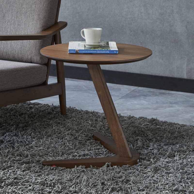 Modern Z-Shaped End Table with Boomerang-Style Base and Sustainable Wood, Side Table Perfect for Living Room, 20'' L x 20''W x 20'' H, Walnut