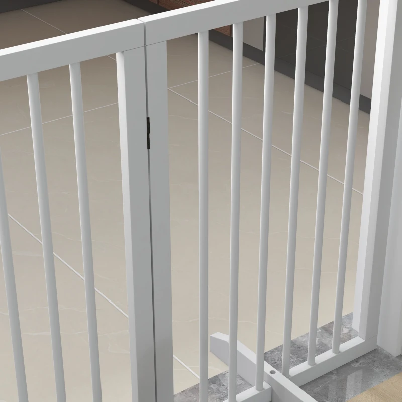 PawHut Free Standing Pet Gate, Foldable Dog Gates with 2 Support Feet, 4 Panels for Doorway Stairs, White