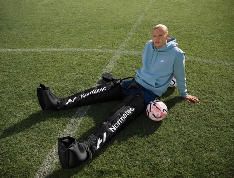 Hyperice Normatec 3 Full Body Recovery System – Patented Dynamic Compression for Legs, Hips & Arms (Standard Legs + Hips + Arms), FSA/HSA Eligible