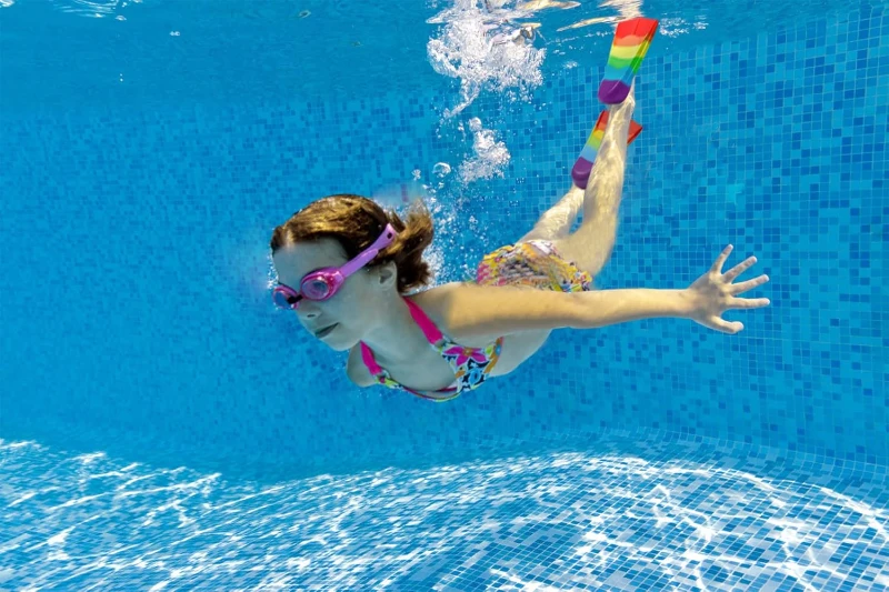 Short Youth Swim Fins by Prsca — Training Flippers for Children, Beginners, Girls & Boys