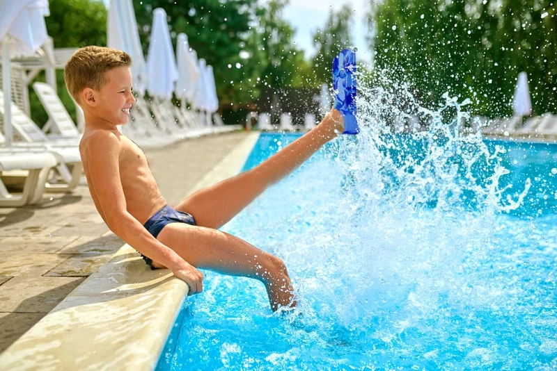 Prsca Short Youth Fins — Kids Swim Flippers for Lap Training, Suitable for Children, Girls, Boys and Beginners