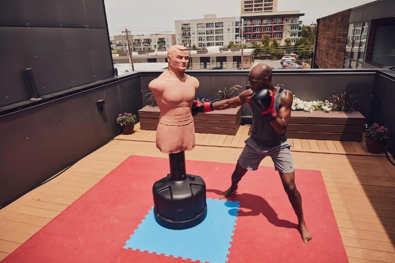 Century BOB XL Freestanding Body Opponent Bag – Adult Boxing & Martial Arts/Kickboxing Dummy