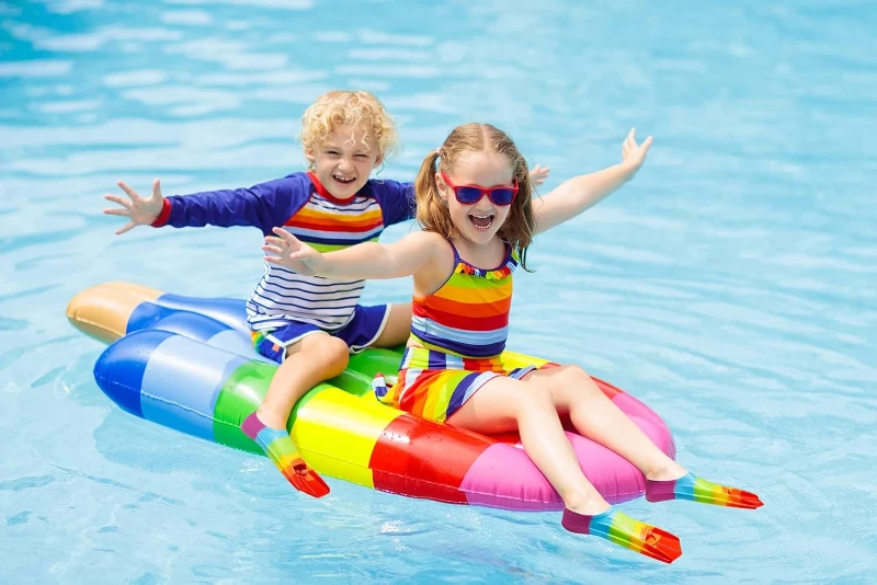 Prsca Kids Short Swim Fins with Cap, Earplugs & Nose Plug — Training Flippers for Lap Swimming