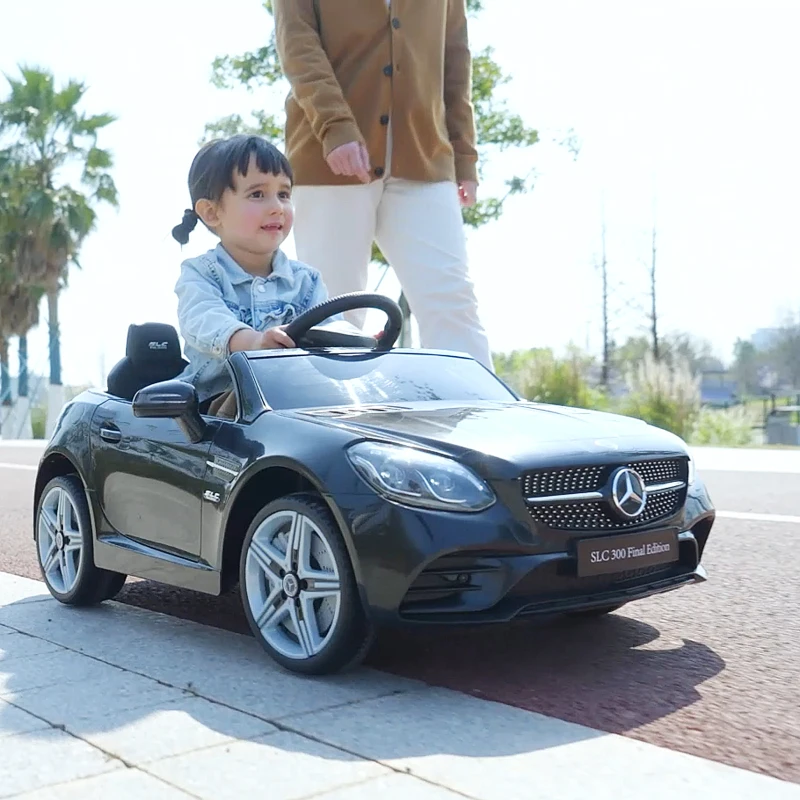 Aosom Mercedes SLC 300 Licensed Kids Electric Car with Remote Control, 12V Battery Powered Kids Ride on Car with Music, Lights, Suspension for 3-6 Years Old, Black