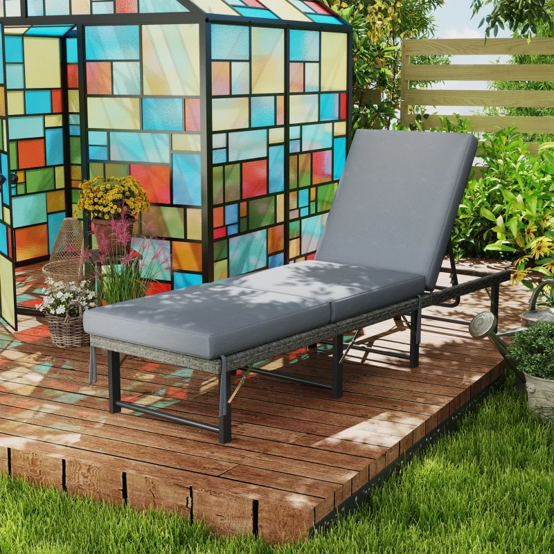 Outsunny Folding Outdoor Lounge Chair, Wicker Chaise Lounge Tanning Chair with Cushion for Beach, Poolside, Garden, Grey