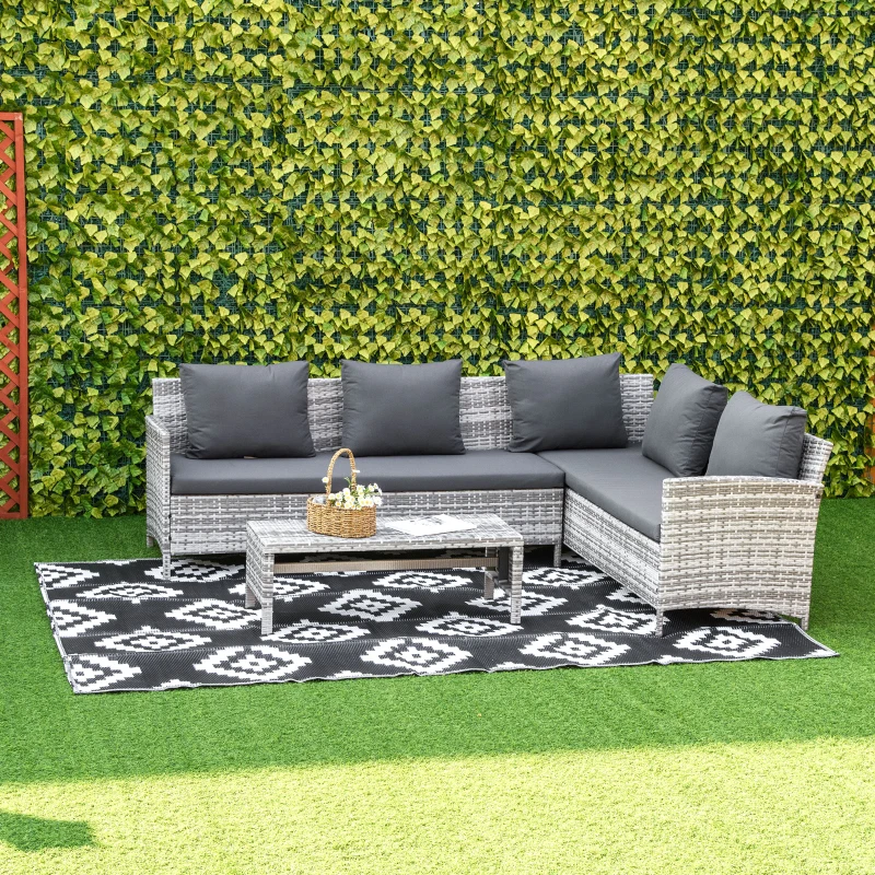 Outsunny Reversible Outdoor RV Rug, Patio Floor Mat, 6' x 9' Plastic Straw Rug for Backyard, Deck, Beach, Camping, Black & White