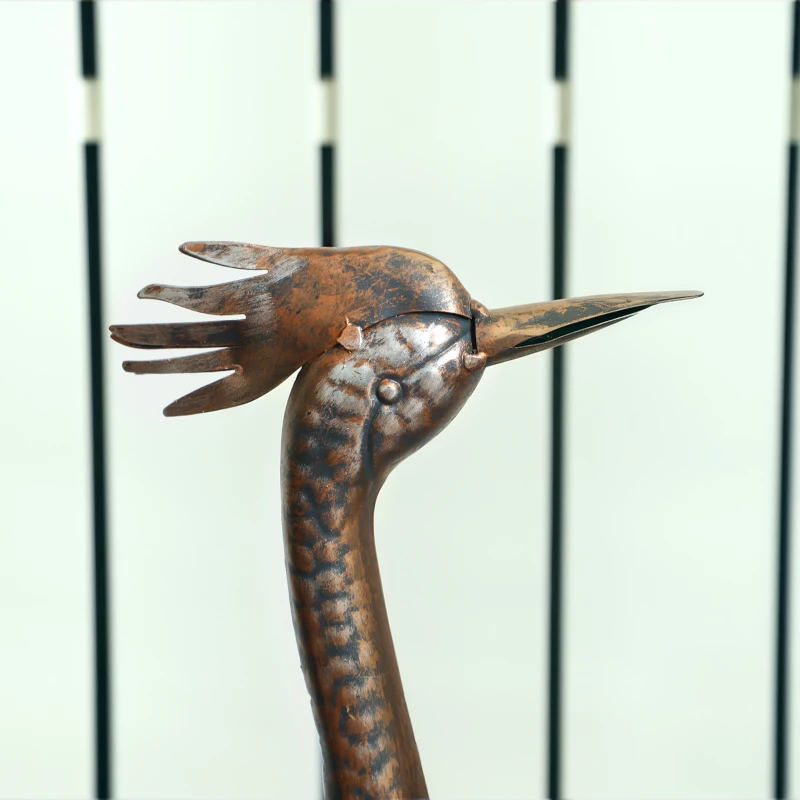 Outsunny Garden Statue Heron Standing Lawn Sculpture Statue Ornament with Stakes for Lawn 12.2"W x 7.1"D x 28"H Silver Tone