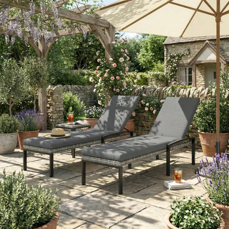 Outsunny Chaise Lounge Chairs Outdoor, Set of 2 Wicker Patio Lounge Chairs with 5-Level Adjustable Backrest, Cushion