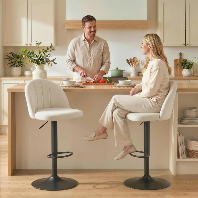 HOMCOM Bar Stools Set of 2, Swivel Counter Height Barstools with Footrest, Cream White