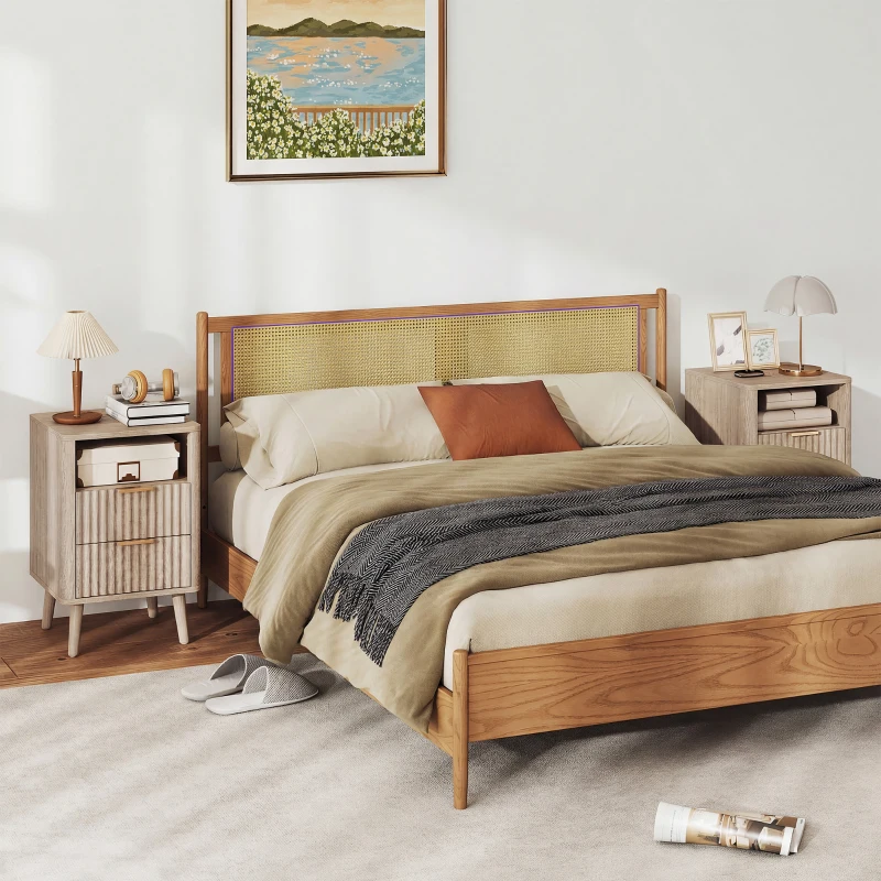 HOMCOM Nightstands Set of 2, Modern Bedside Tables with Charging Station, 2 Drawers and Open Shelf, Grey