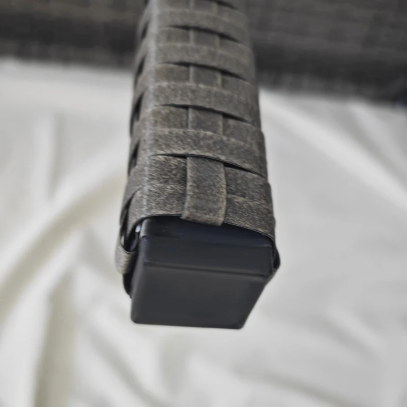 Outsunny Half Round Side Table, PE Rattan Coffee Table with Metal Frame for Patio, Garden, Balcony, Grey