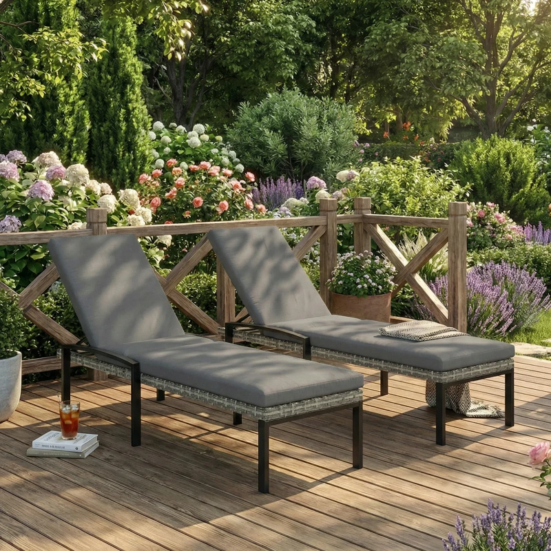 Outsunny Chaise Lounge Chairs Outdoor, Set of 2 Wicker Patio Lounge Chairs with 5-Level Adjustable Backrest, Cushion