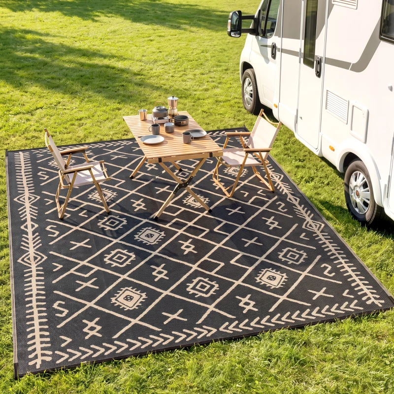 Outsunny Reversible Outdoor Rug, Waterproof Plastic Straw with Carry Bag, 9' x 12', Black & Beige Rhombus