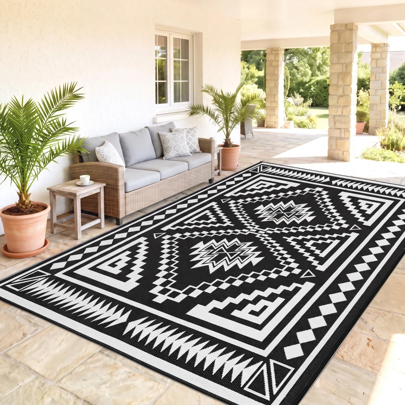 Outsunny Reversible Outdoor Rug, Waterproof Plastic Straw with Carry Bag, 9' x 18', Black & White Square Patchwork