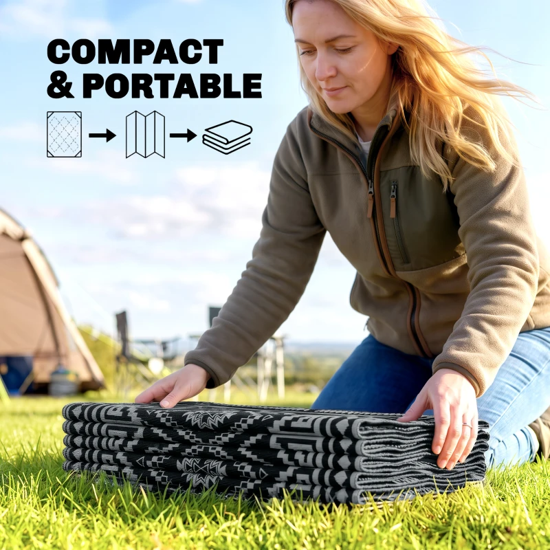 Outsunny Reversible Outdoor Rug, Waterproof Plastic Straw with Carry Bag, 9' x 18', Black & Gray Square Patchwork