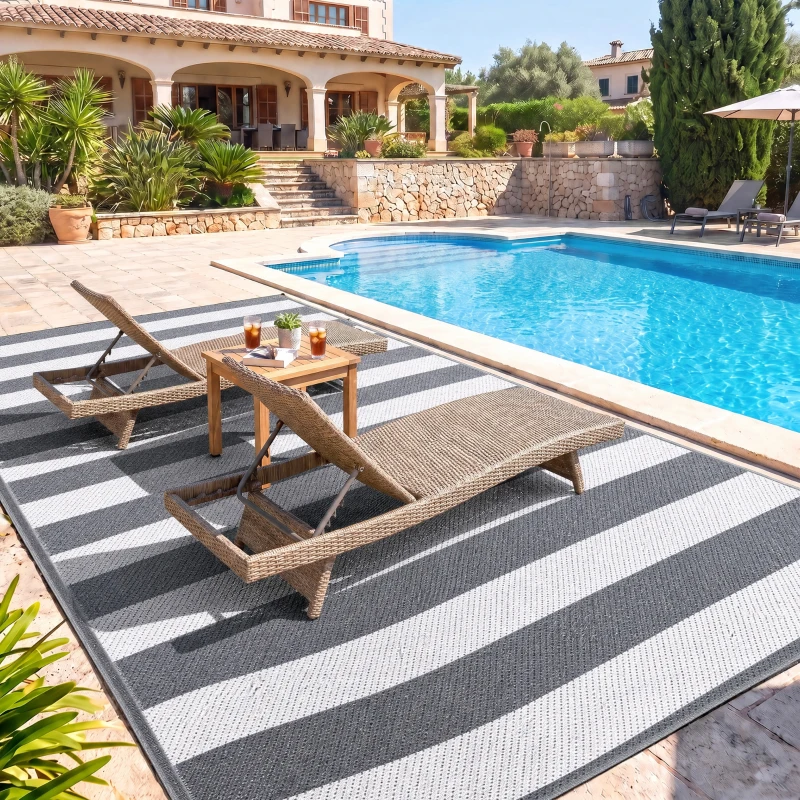 Outsunny Reversible Outdoor Rug, 9' x 18' Waterproof Plastic Straw Floor Mat, Portable RV Camping Carpet, Large Floor Mat for Backyard, Deck, Picnic, Beach, Gray & White Striped