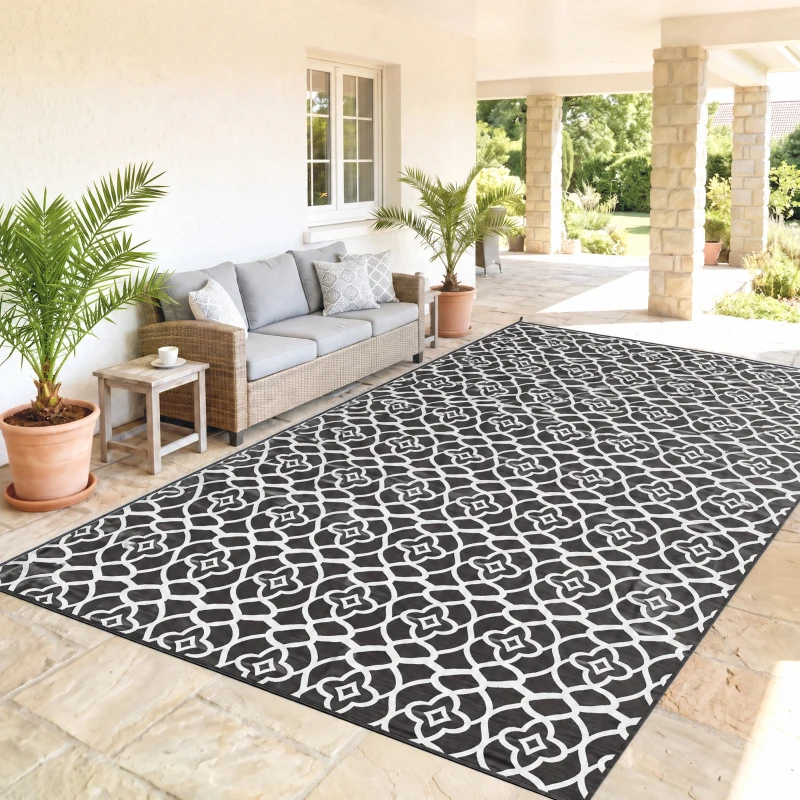 Outsunny Reversible Outdoor Rug Carpet RV Camping Rugs with Carry Bag, 9' x 18', Black & White Clover