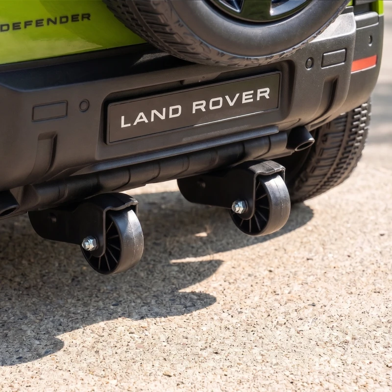 Qaba 12V Ride on Car Licensed Land Rover with Remote, Suspension, Slow Start, 3 Speeds, Lights, Music, Horn for 3-5, Green