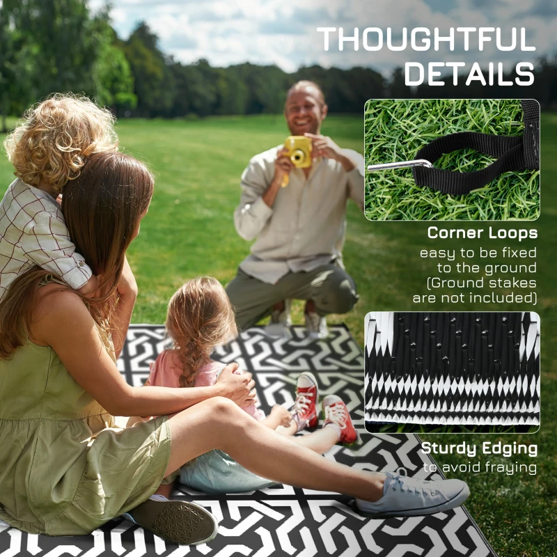 Outsunny Reversible Outdoor Rug Carpet RV Camping Rugs with Carry Bag, 9' x 18', Black & White Chain