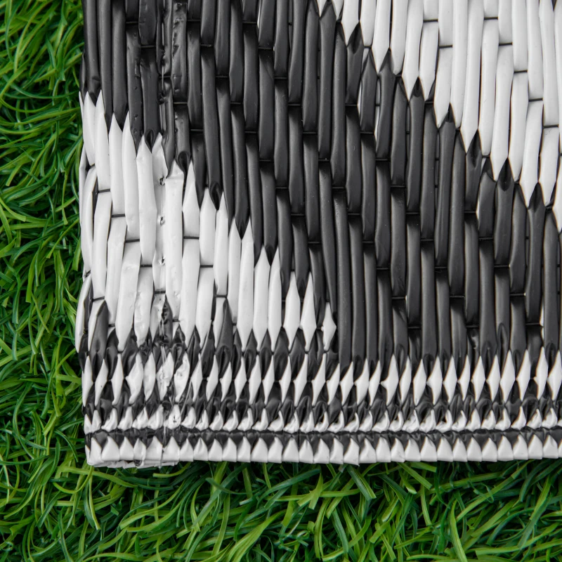 Outsunny Reversible Outdoor RV Rug, Patio Floor Mat, 5' x 8' Plastic Straw Rug for Backyard, Deck, Beach, Camping, Black & White