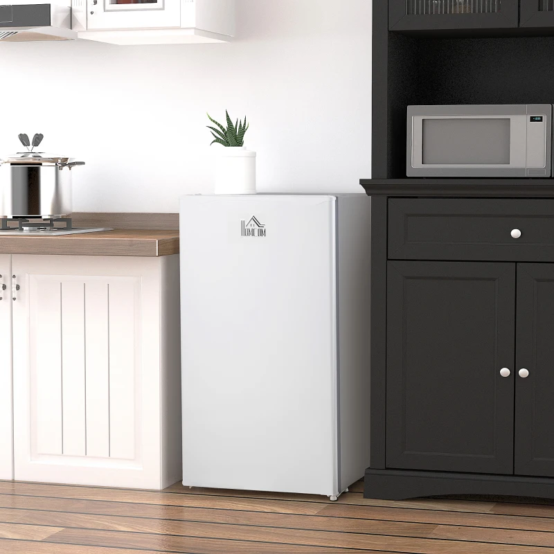 HOMCOM Compact Refrigerator, Mini Fridge with Freezer, Adjustable Shelf, Mechanical Thermostat and Reversible Door, White