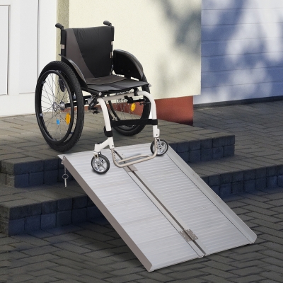 HOMCOM 3ft Wheelchair Ramp Foldable Portable Scooter Mobility Easy Access Carrier Ramp with Carrying Handle Aluminum Alloy