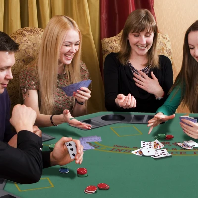 Soozier 47" Foldable Poker Table, Octagon for 8 Players, Green