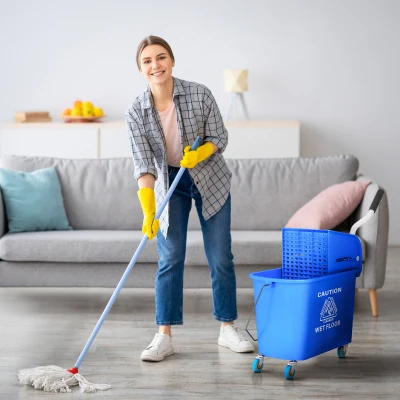 HOMCOM 21 Quart Mop Bucket with Wringer on Wheels, Blue