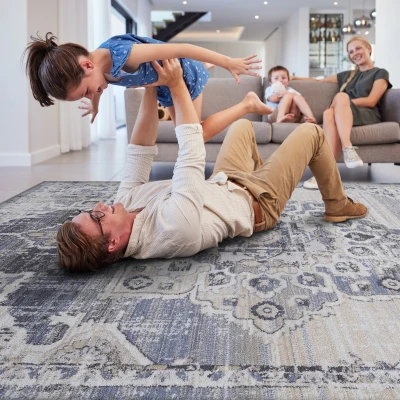 8x10 Stain-Resistant Area Rug with Cotton Backing, Cream+Blue