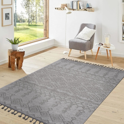 4x6 Indoor Outdoor Stain Resistant Area Rug with Medium Pile, White