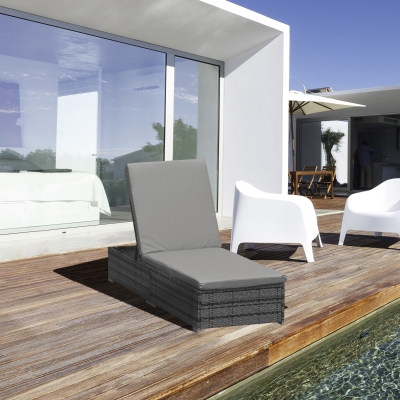 Outsunny Wicker Outdoor Lounge Chair, Patio Lounge Chair with 5-Level Adjustable Backrest & Cushion for Poolside, Mixed Grey