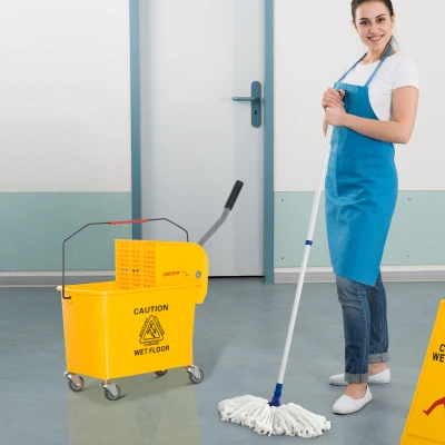HOMCOM 21 Quart Mop Bucket with Wringer on Wheels, Yellow