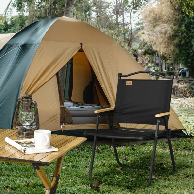 Outsunny Camping Chair, Lightweight Folding Chair, Portable Armchair, Excellent for Festivals, Fishing, Black