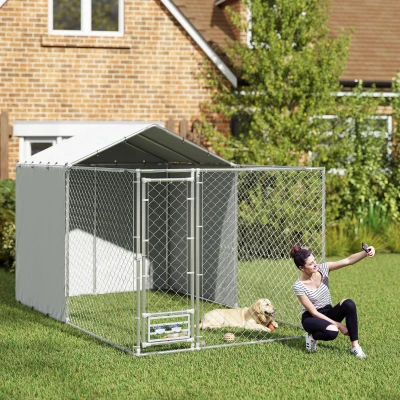 outdoor dog kennel 157.5" L x 90.6" W x 90.6" H Silver
