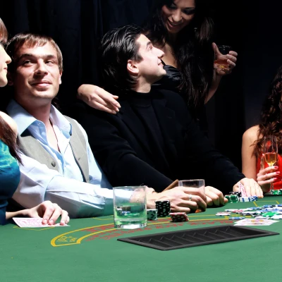 Soozier 72" Foldable Poker Table for 7 Players, Green Felt