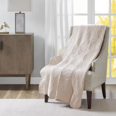 Oversized Quilted Throw with Scalloped Edges, Blush
