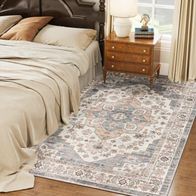 HOMCOM 5x7 Vintage Washable Non-Slip Rug, Brown & Blue