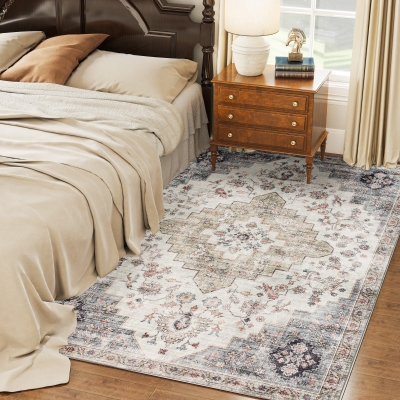 HOMCOM 5x7 Vintage Washable Non-Slip Rug, Living Room, Brown/Green
