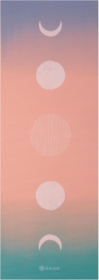 Gaiam Premium 6 mm Printed Yoga Mat — Extra-Thick, Non-Slip Exercise & Fitness Mat for All Styles of Yoga, Pilates & Floor Workouts (68 in x 24 in x 6 mm)