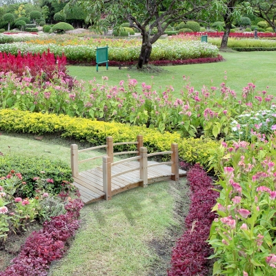 Outsunny 5FT Wood Garden Bridge Outdoor Decorative Landscape Side Rails Backyard Moon Bridge Park Decor Natural Wood