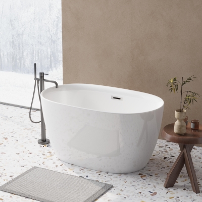 47" Acrylic Freestanding Oval Soaking Bathtub with High-Gloss Finish, Gloss White