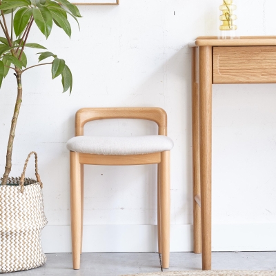 Practical Makeup Stool Bench with Clean-Lined Sturdy Frame, 14″ L x 14.5″ W x 20.5″ H, Natural