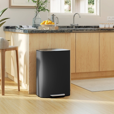 HOMCOM Fingerprint-proof Kitchen Trash Can, 13.2 Gallon Garbage Can with Soft-close Lid and Foot Pedal, Black