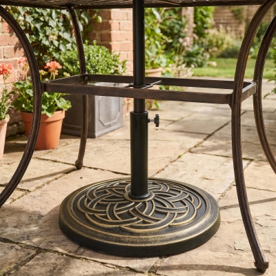 Outsunny 25 lb Heavy Duty Patio Umbrella Base, Round Market Umbrella Stand for Outdoor, Deck, Backyard, Garden, Bronze