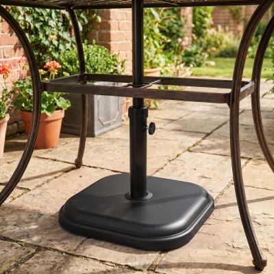 Outsunny Patio Umbrella Base, 24 lb Heavy Duty Concrete Umbrella Stand, Market Table Umbrella Base Holder for Outdoor, Black