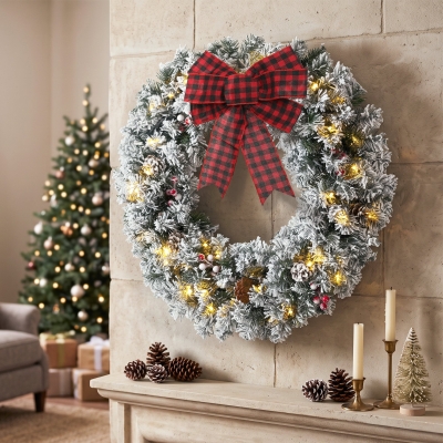 HOMCOM Flocked Winter Wreath, 24 Inch Pre-Lit Christmas Wreath for Front Door with LED Lights, Pine Cones and Berries, Green