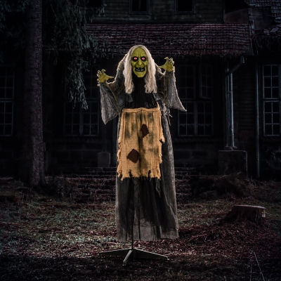 Outsunny Witch Halloween Animatronic Halloween Animatronic with Sound Activated, Light Up Eyes