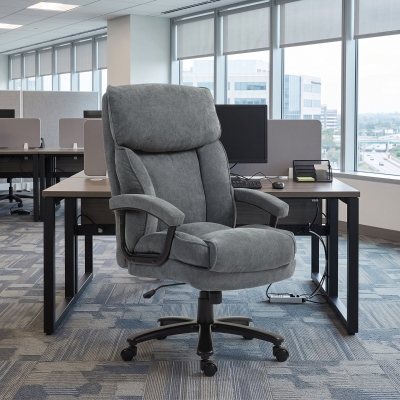 HOMCOM Big and Tall Executive Office Chair, Up to 450 lbs. Heavy Duty Desk Chair, Computer Chair for Heavy People, Grey