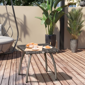 Outsunny 18" Rattan Wicker Side Table, End Coffee Table with All-Weather Material for Outdoor, Garden, Balcony, Backyard, Grey