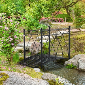Outsunny Classic Garden Bridge with Safety Railings Arc Footbridge Decorative Pond Bridge for Backyard Creek Stream, Black